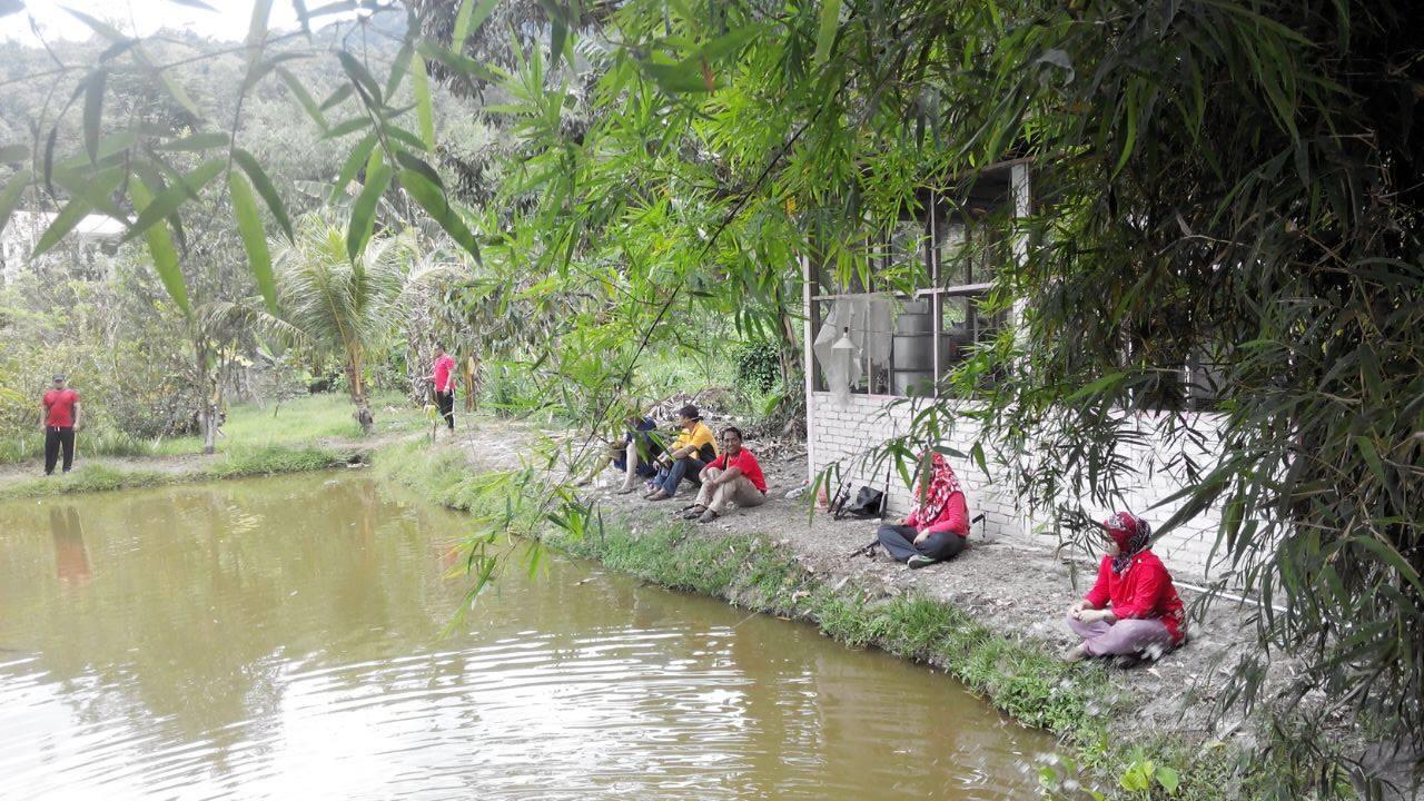 Lopoh Waterfront Budget Chalets Willa Hulu Langat Zewnętrze zdjęcie